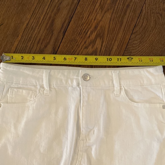White denim skirt - Picture 4 of 5